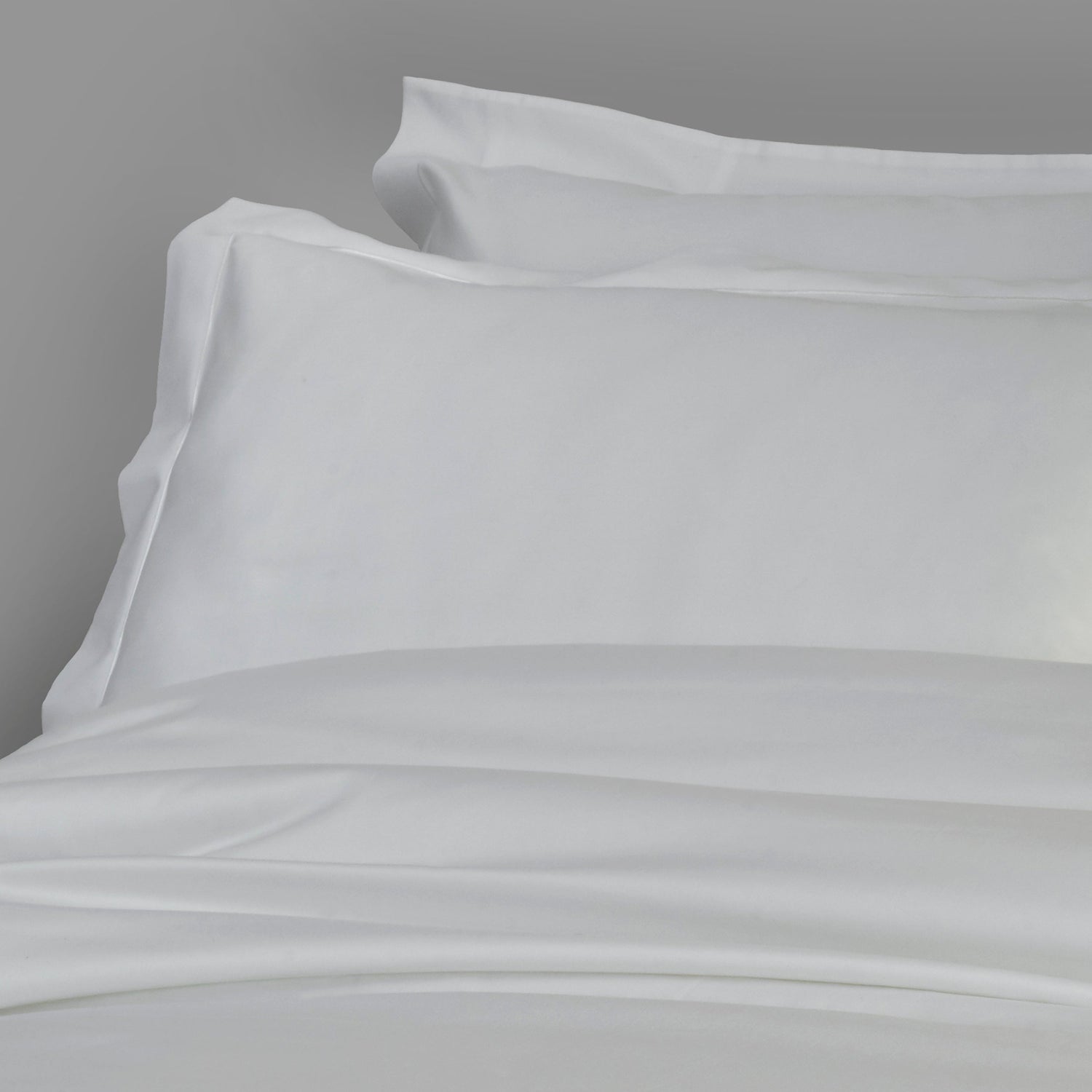 430TC Sateen Duvet Cover | Amalia Home Suave | Oroa.com