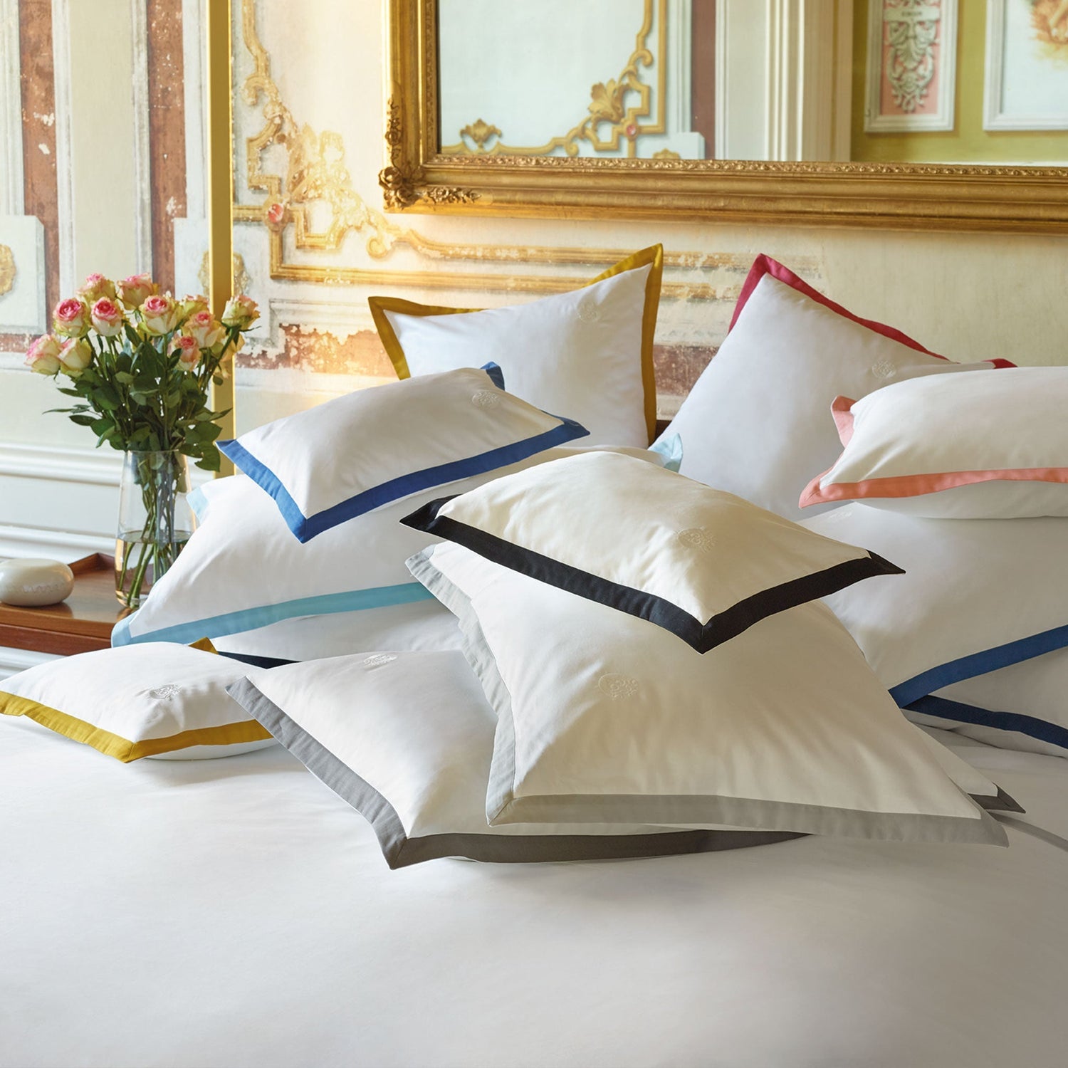430TC Sateen Pillowcase Set | Amalia Home Prado | Oroa.com