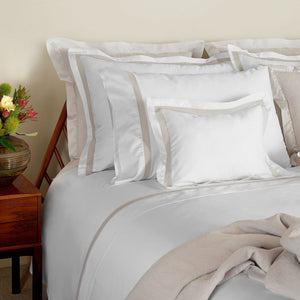 430TC Sateen Laced Flat Sheet | Amalia Home Sónia | Oroa.com